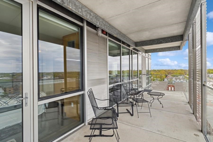 221 E College St Unit: 904