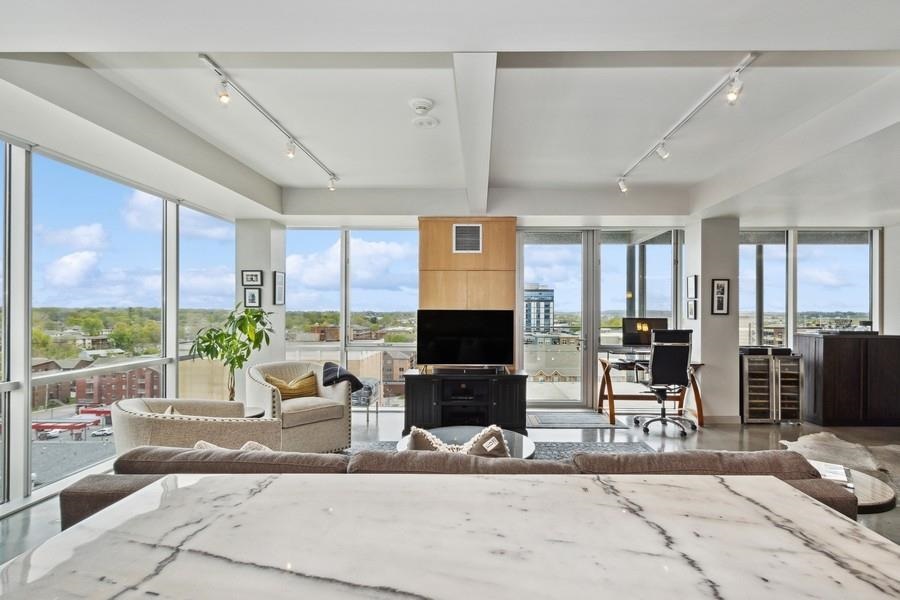 221 E College St Unit: 904