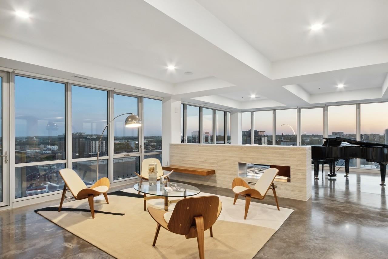 404 E College St Unit: 1307 and 1308