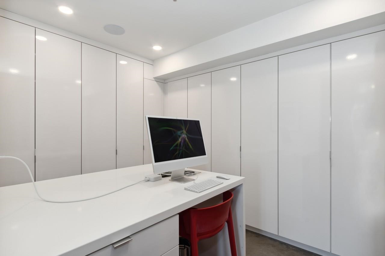 404 E College St Unit: 1307 and 1308