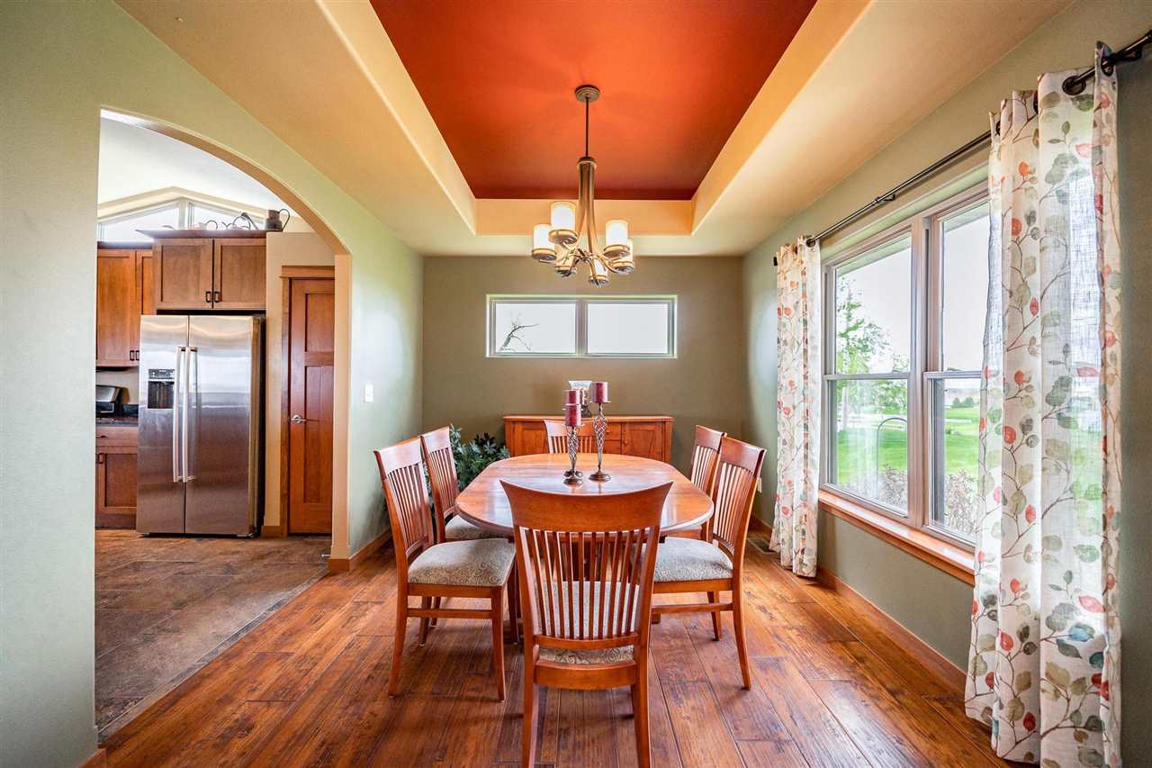 5048 & 5050 Highway 6 SE