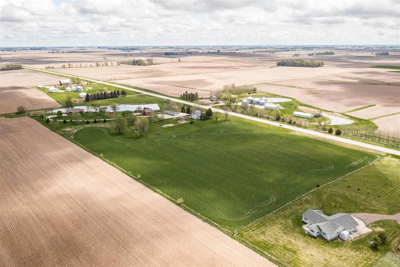 5048 & 5050 Highway 6 SE