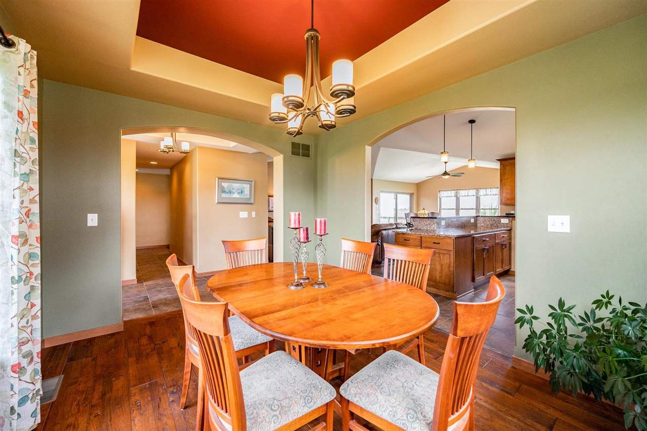 5048 & 5050 Highway 6 SE