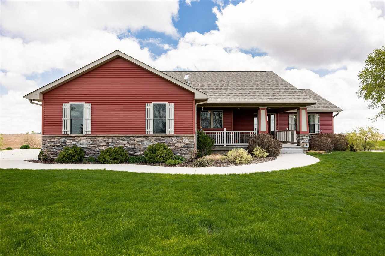 5048 & 5050 Highway 6 SE