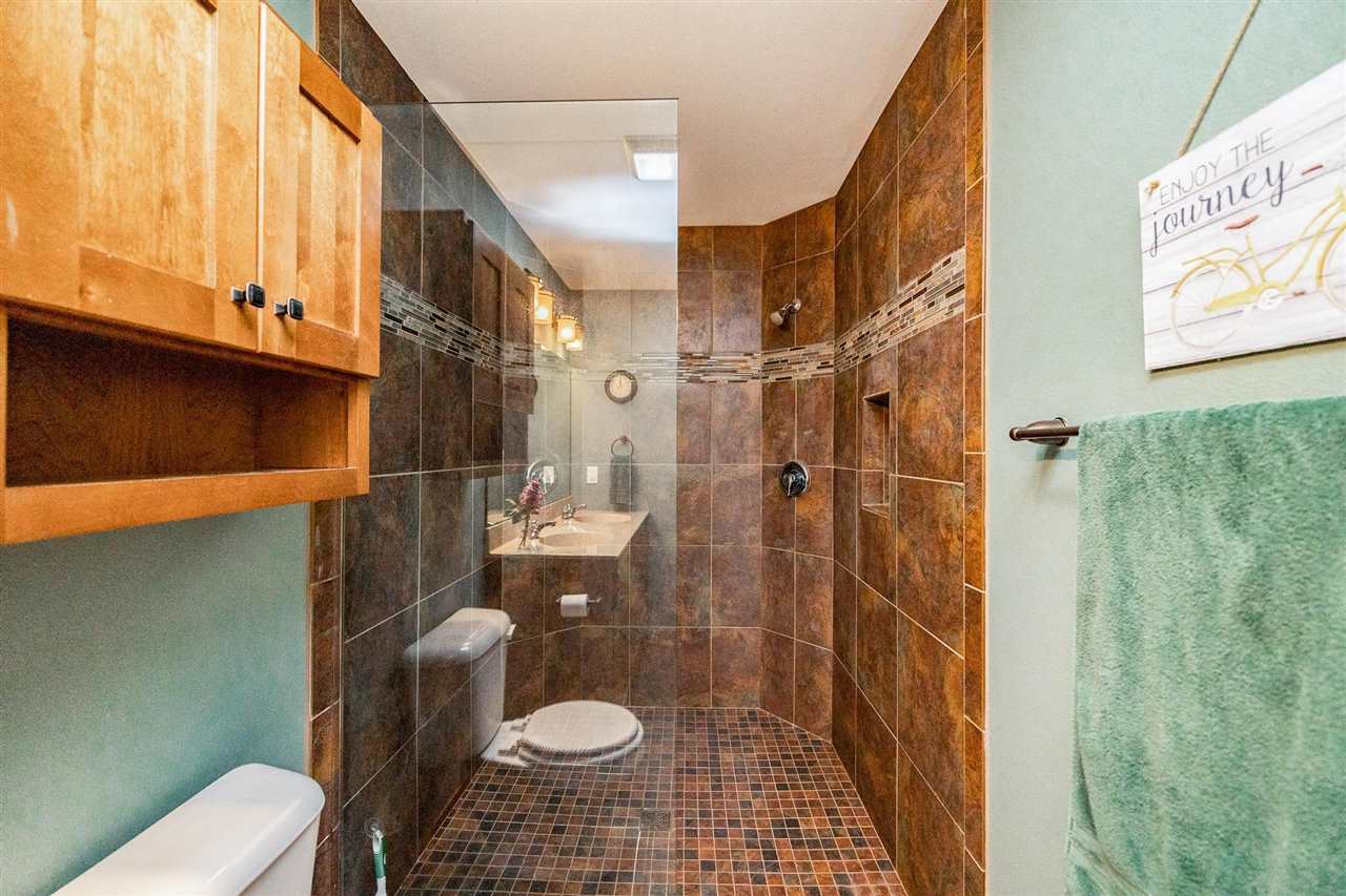 5048 & 5050 Highway 6 SE