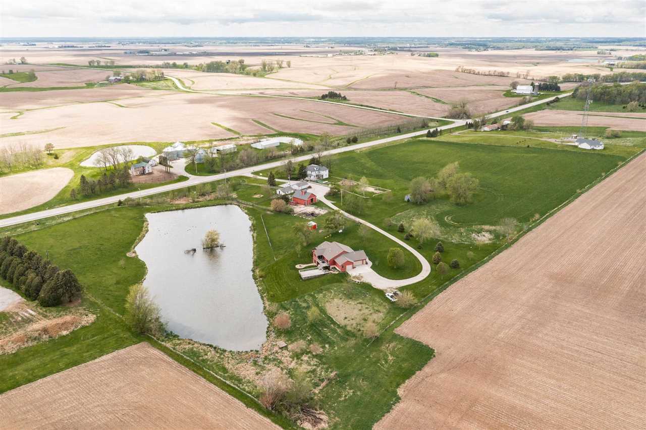 5048 & 5050 Highway 6 SE