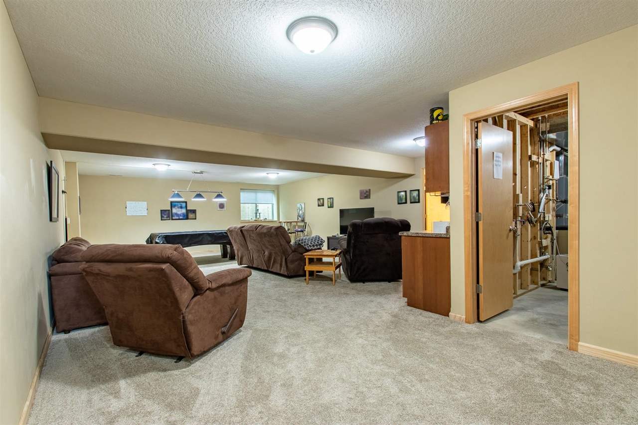 3612 Glastonbury St.