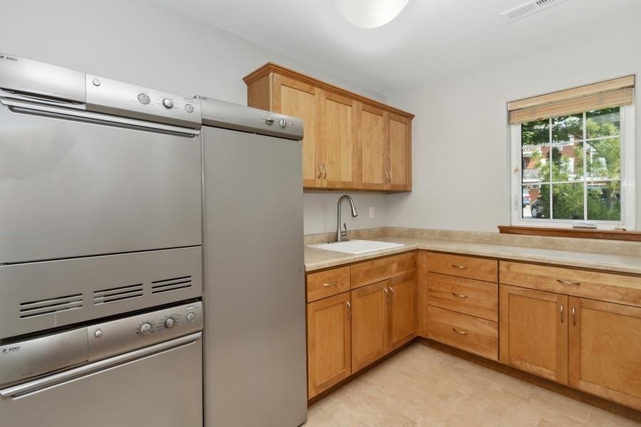 235 Holiday Rd Unit: 4