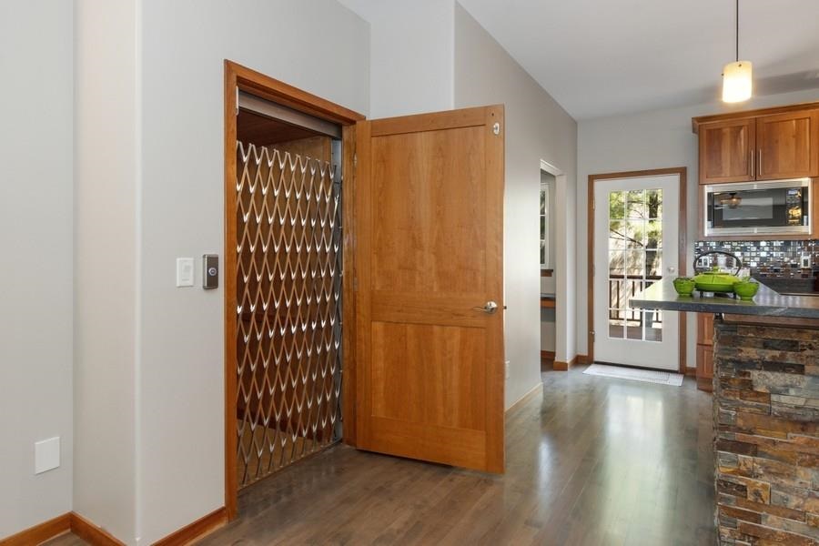 235 Holiday Rd Unit: 4