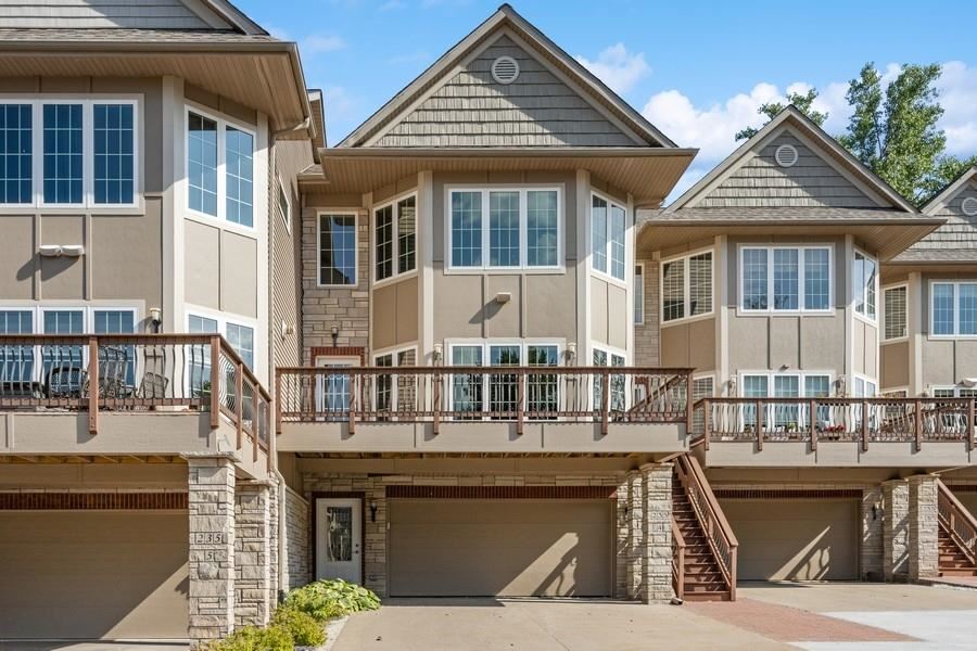 235 Holiday Rd Unit: 4