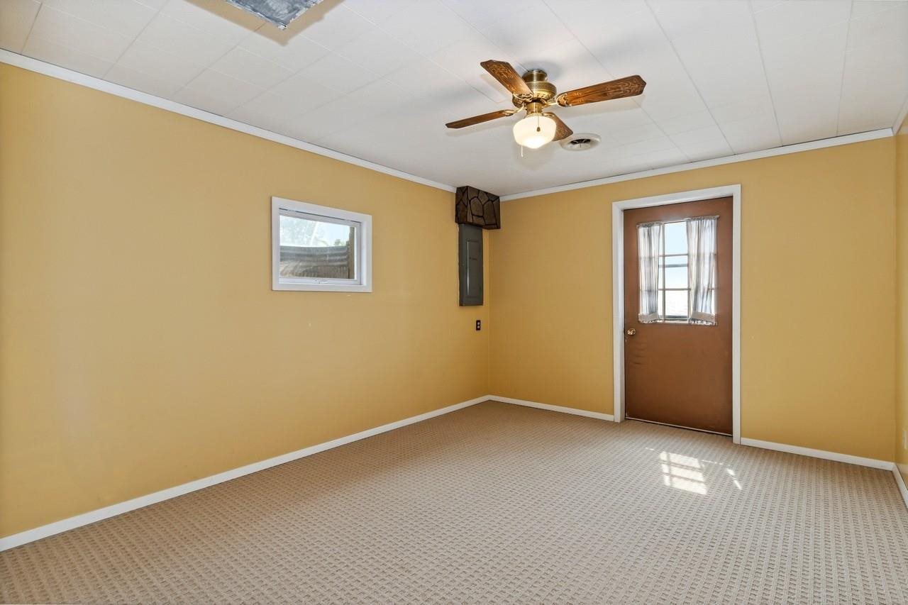 4945 Rapid Creek Rd NE