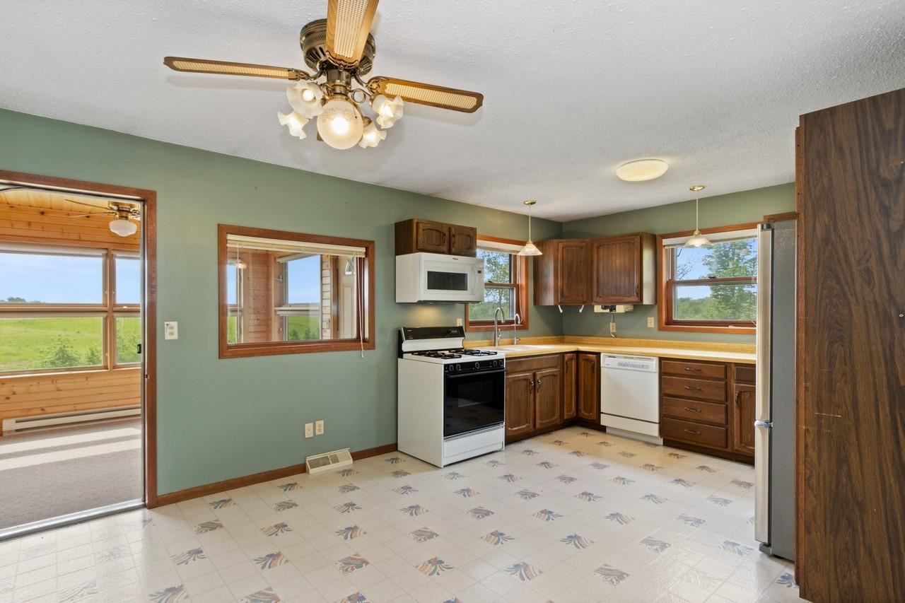 4945 Rapid Creek Rd NE