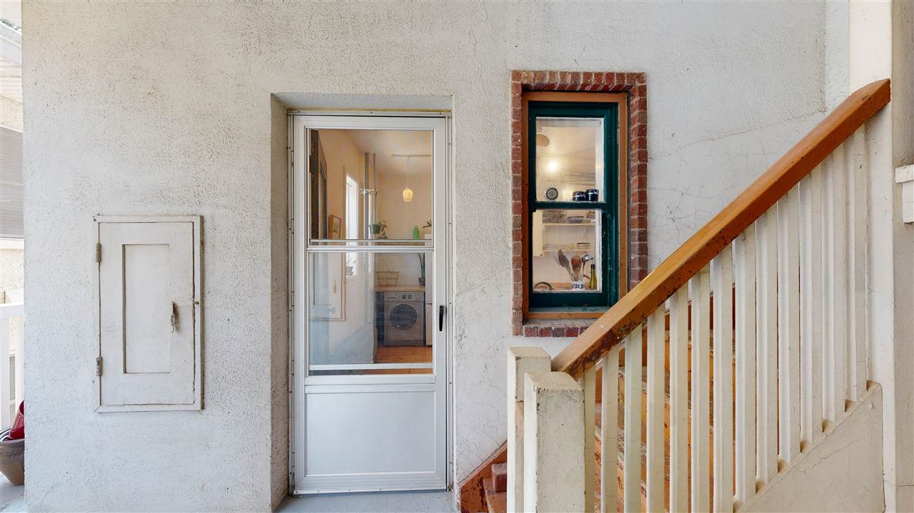 228 S Summit St Unit: B3