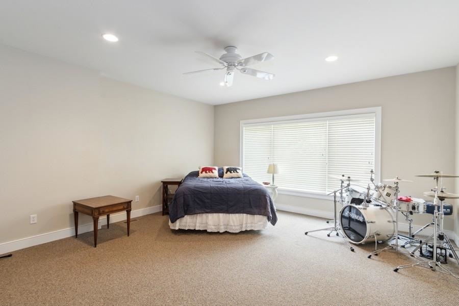 2040 Forest Hill Cir