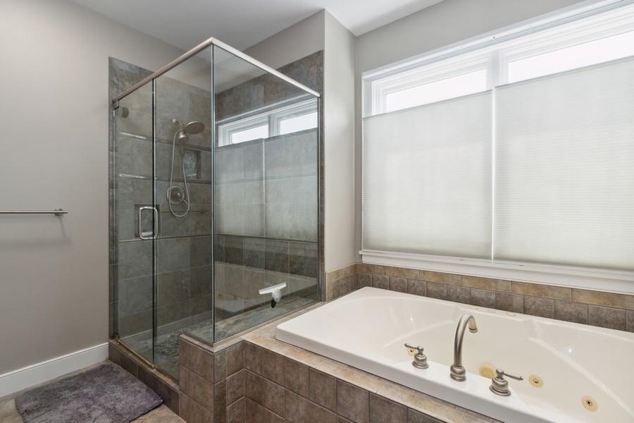 2040 Forest Hill Cir