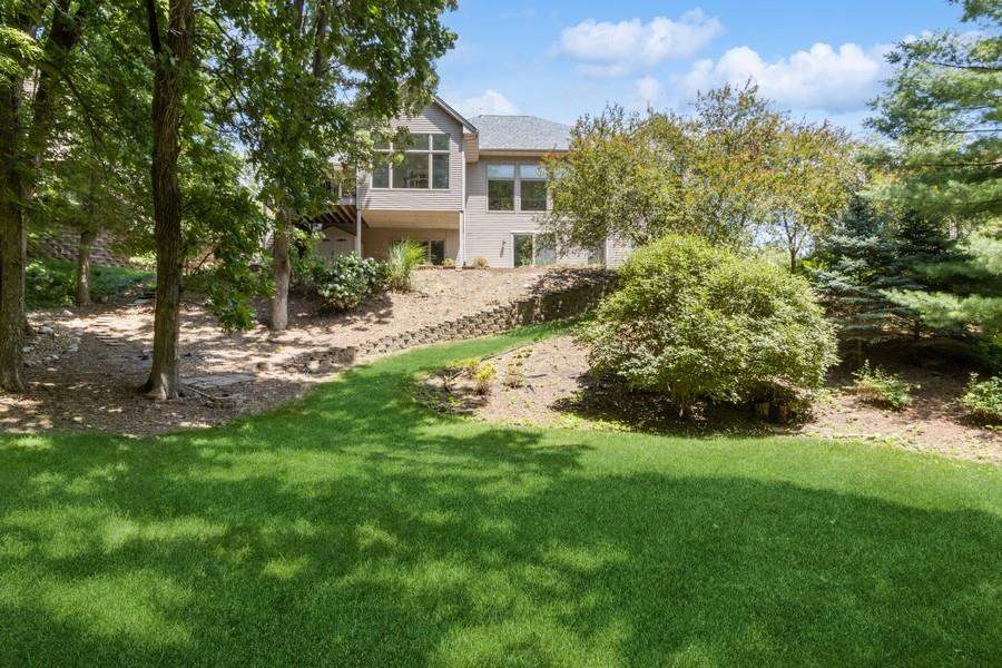 2040 Forest Hill Cir