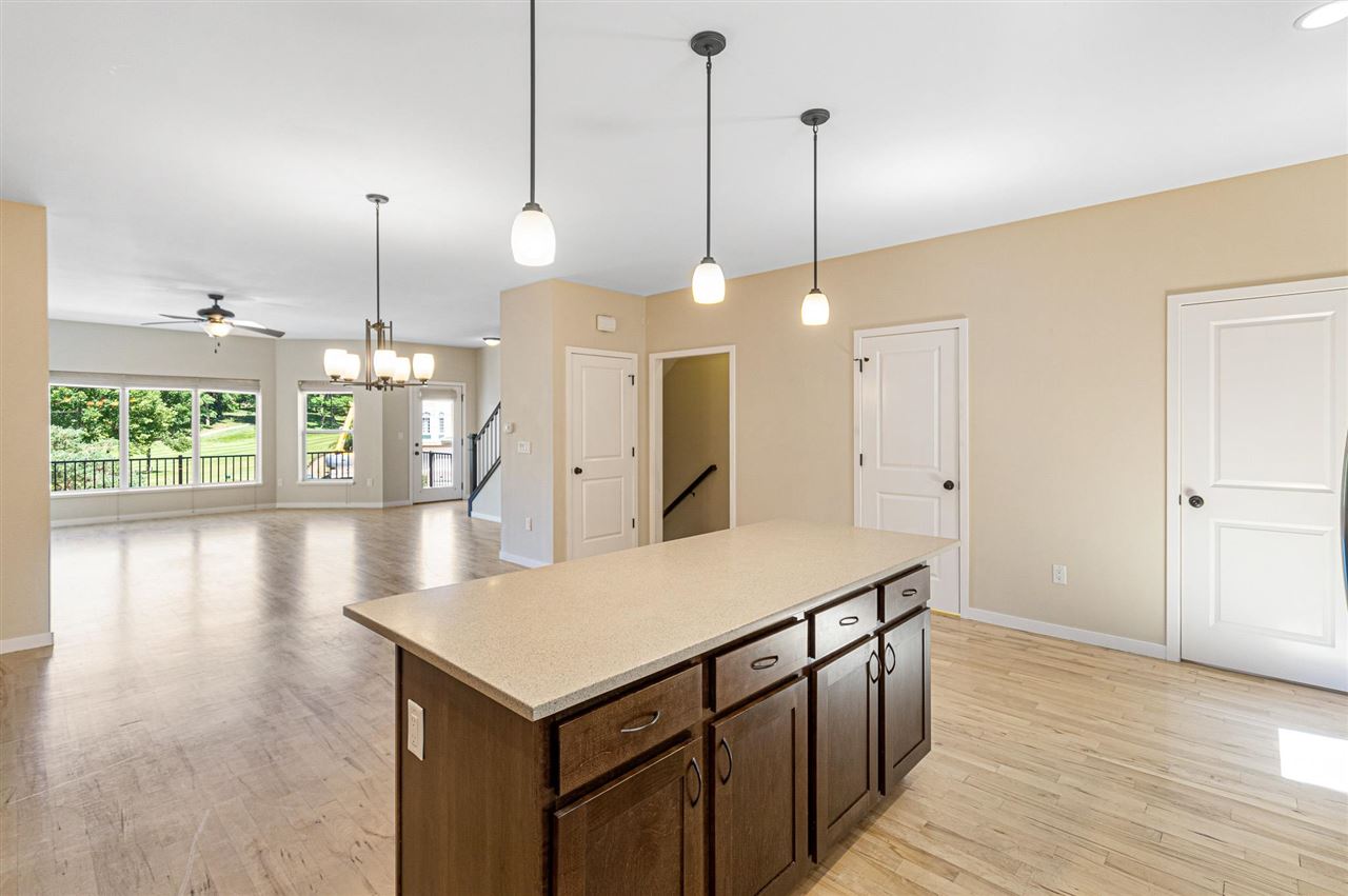 275 Holiday Rd Unit: 7