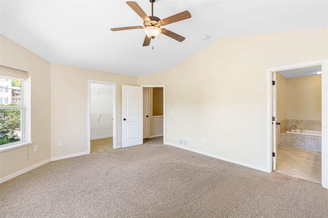 275 Holiday Rd Unit: 7