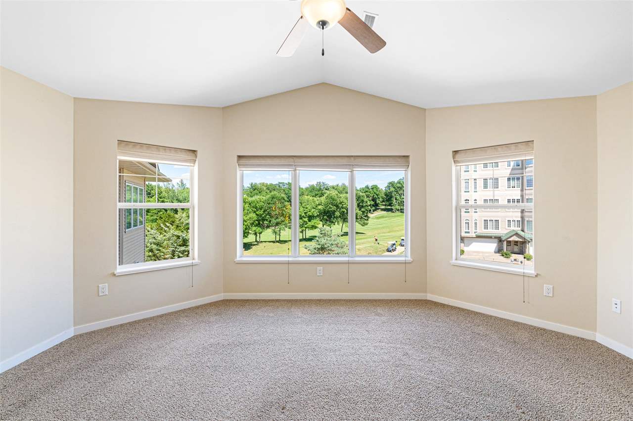 275 Holiday Rd Unit: 7