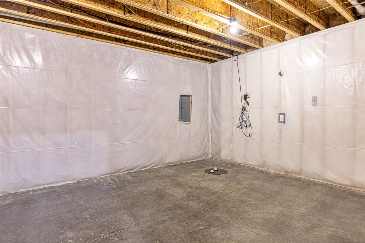 275 Holiday Rd Unit: 7