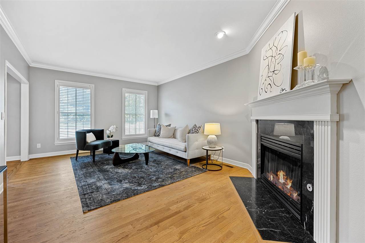 3012 Forest Gate Cir NE