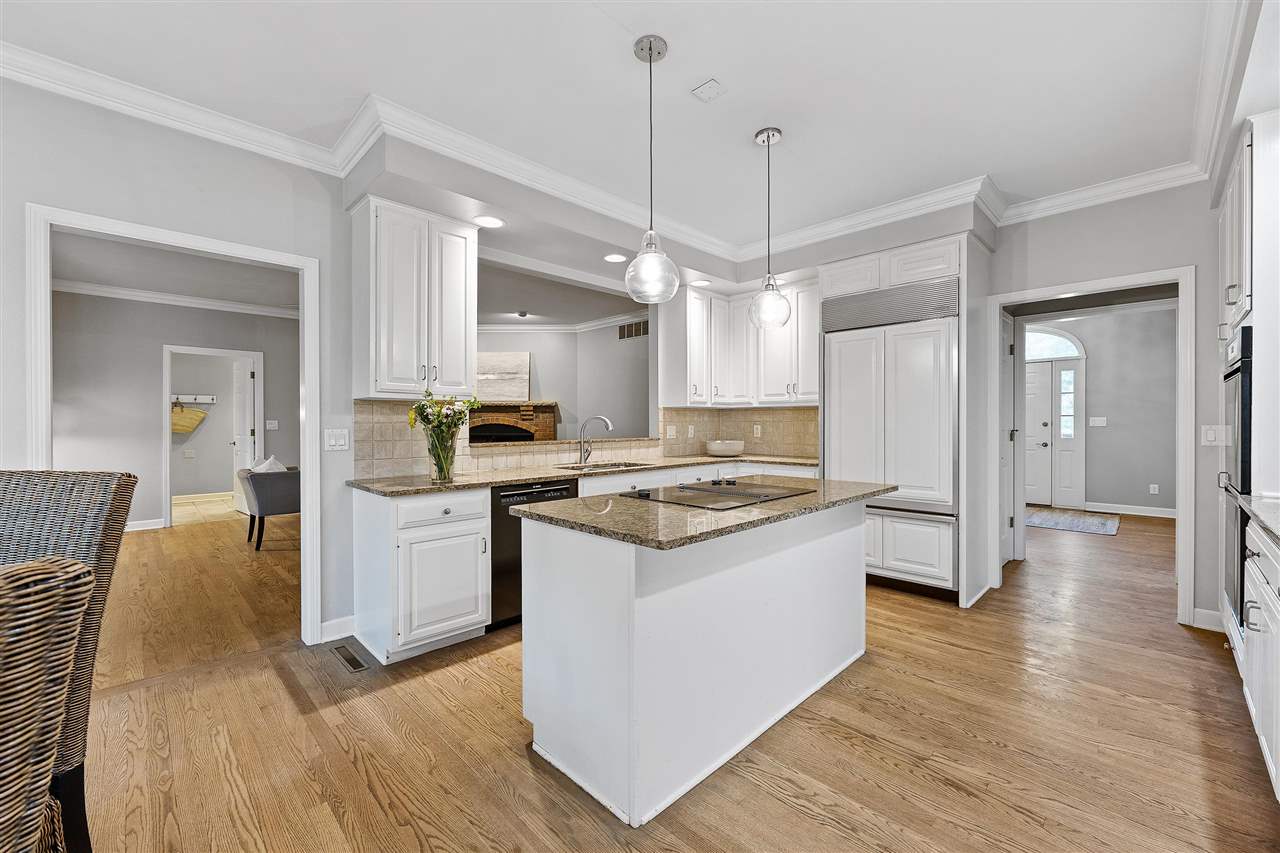 3012 Forest Gate Cir NE