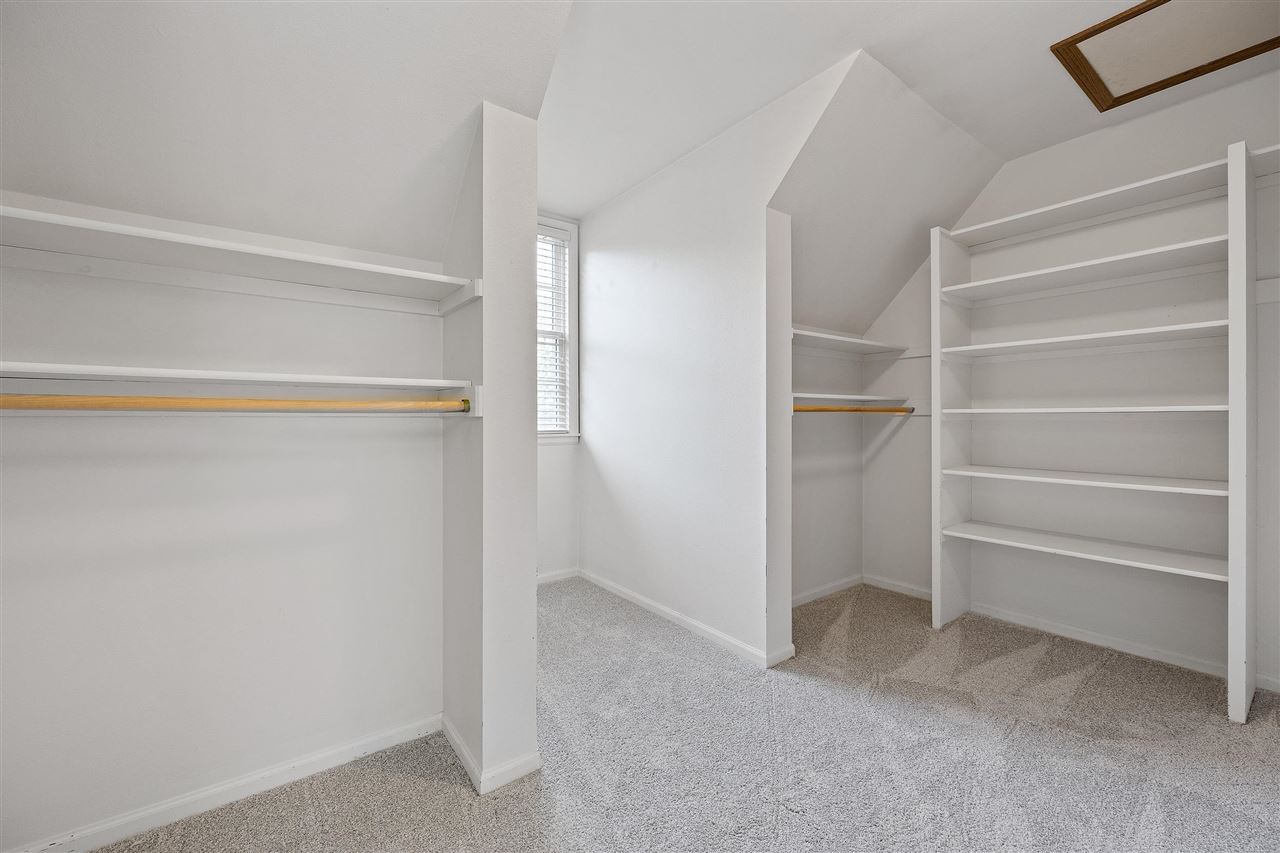 3012 Forest Gate Cir NE