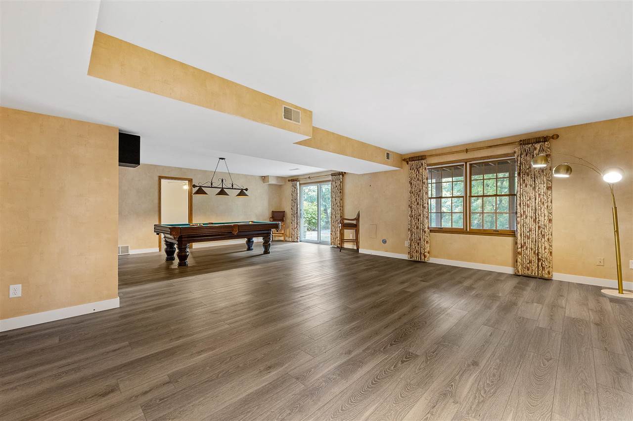 3012 Forest Gate Cir NE