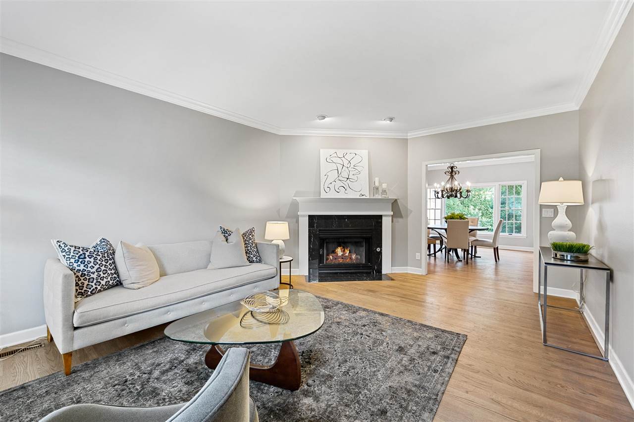 3012 Forest Gate Cir NE