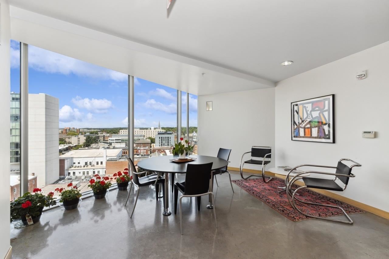 221 E College St Unit: 1007