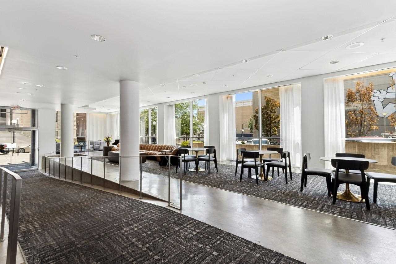 221 E College St Unit: 1007