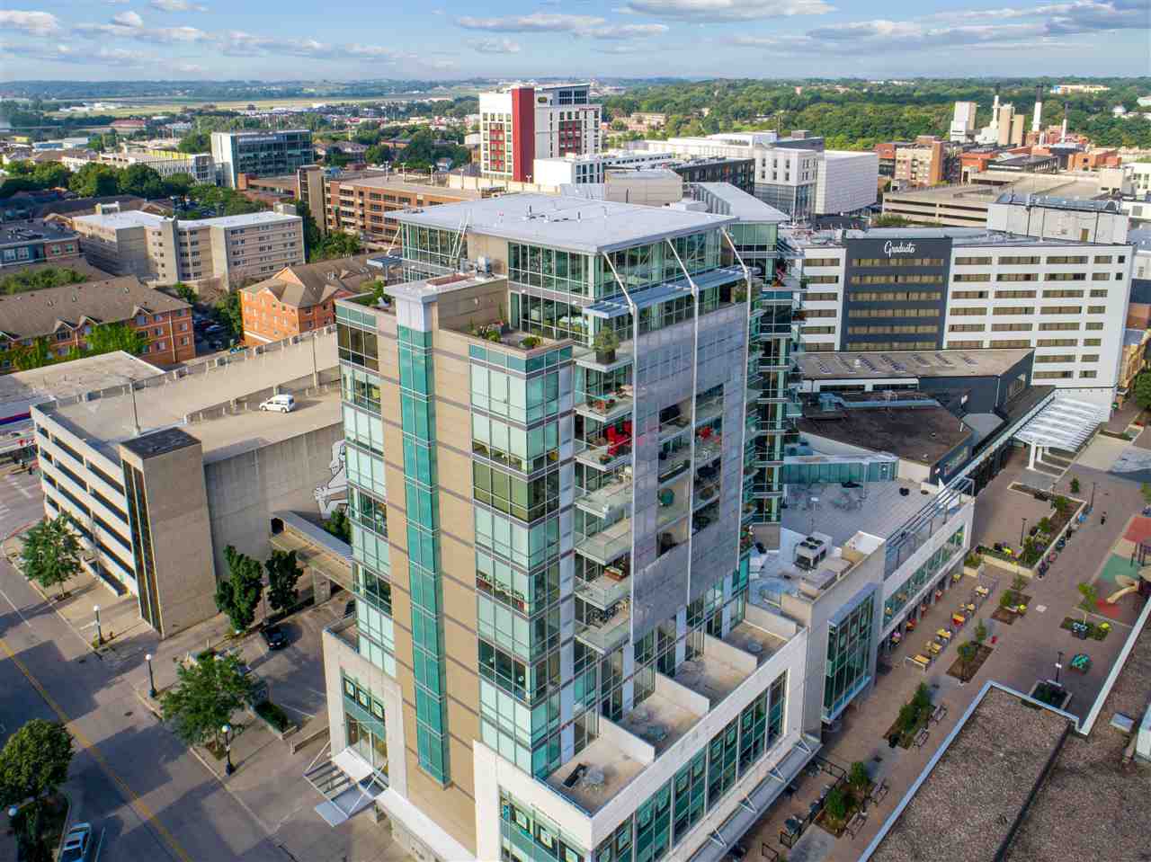 221 E College St Unit: 1007