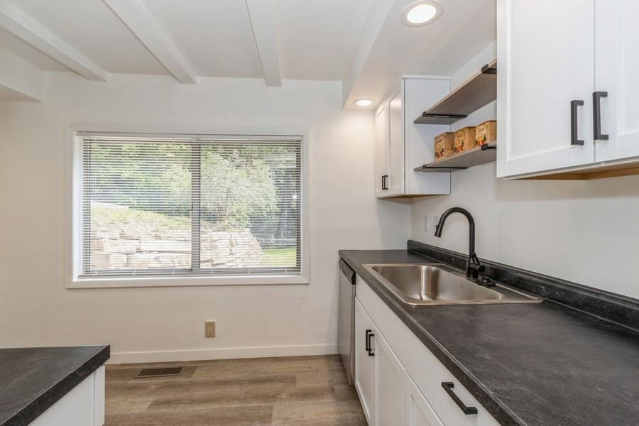 420 Kimball Rd Units Unit: A & B