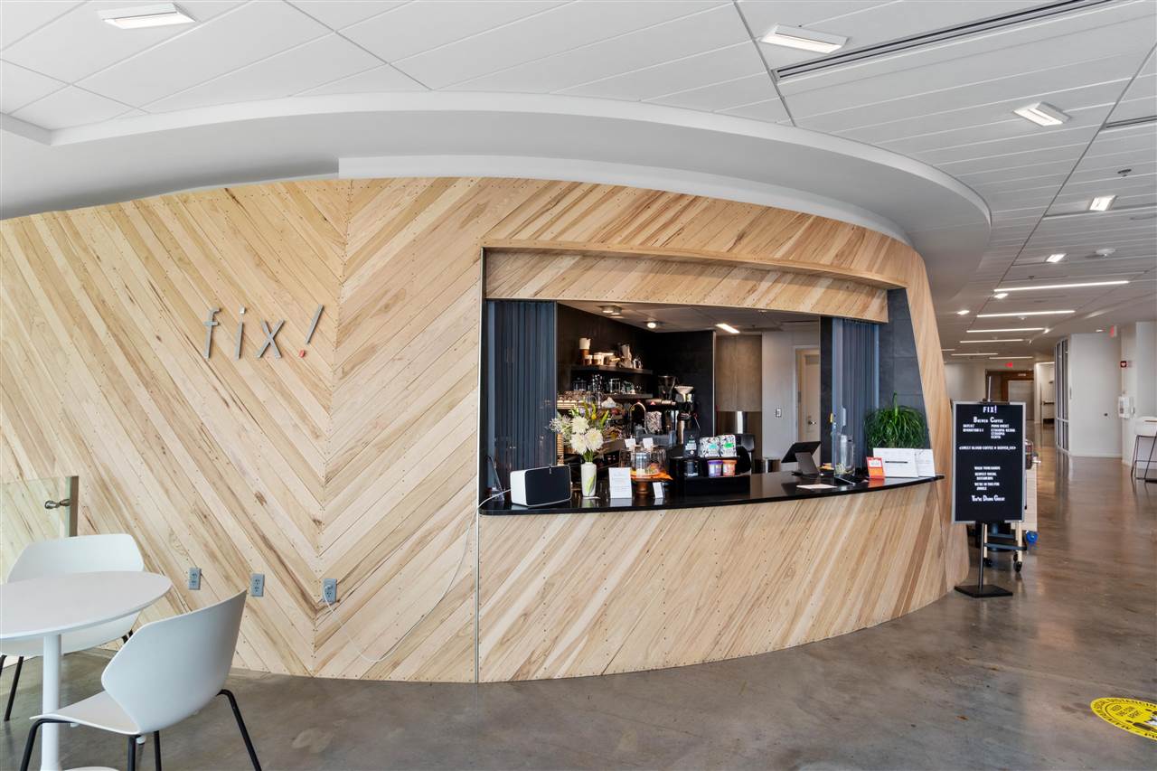 404 E College St Unit: No. 1405