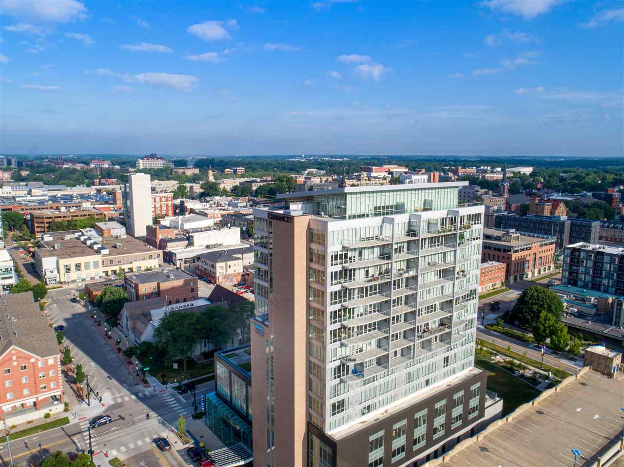 404 E College St Unit: No. 1202