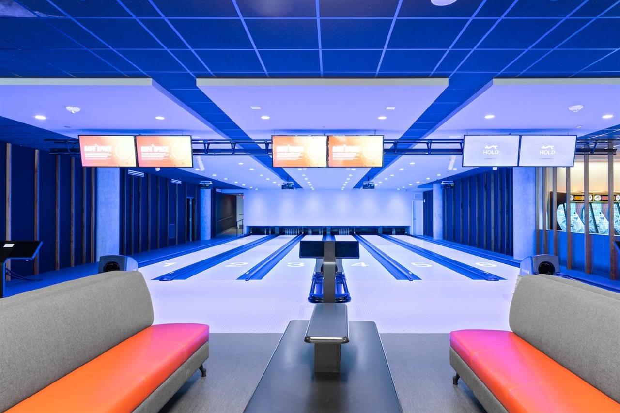 404 E College St Unit: No. 1202