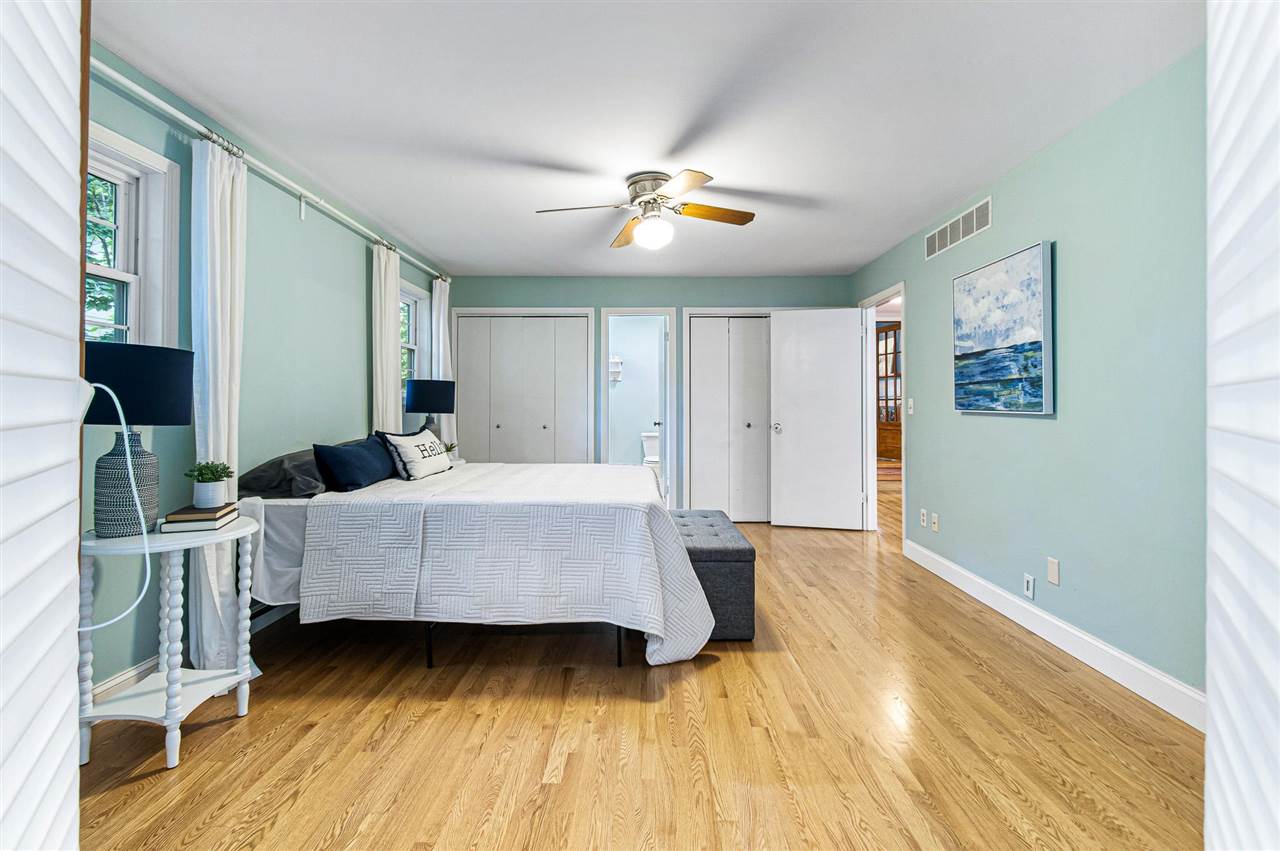 254 Black Springs Cir