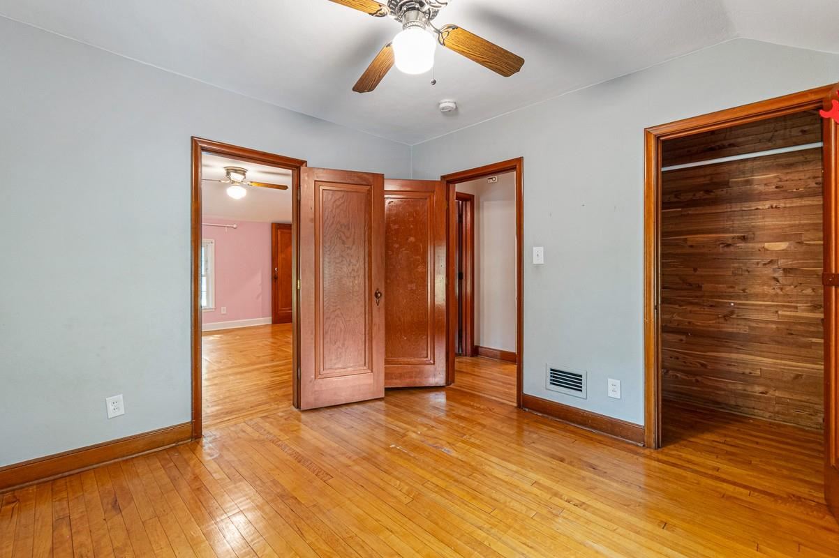 254 Black Springs Cir