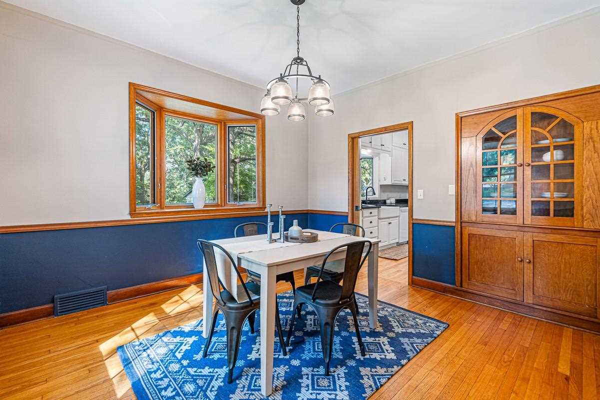 254 Black Springs Cir