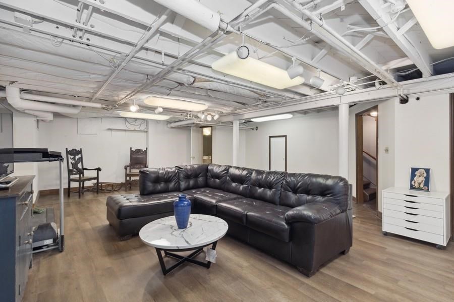 354 Lexington Ave
