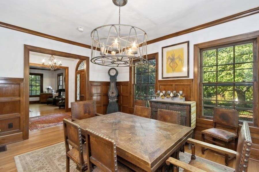 354 Lexington Ave