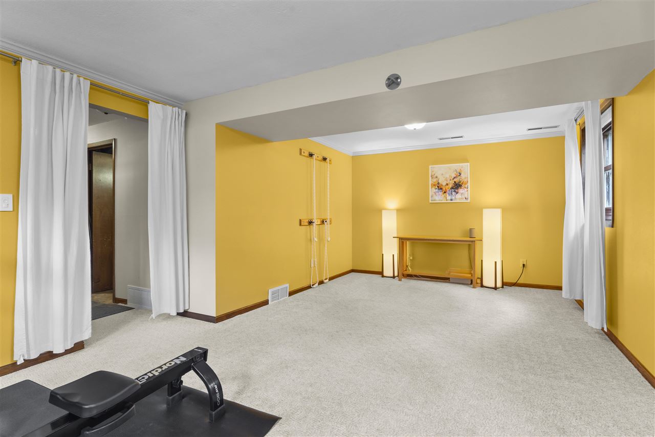 43 Denbigh Dr