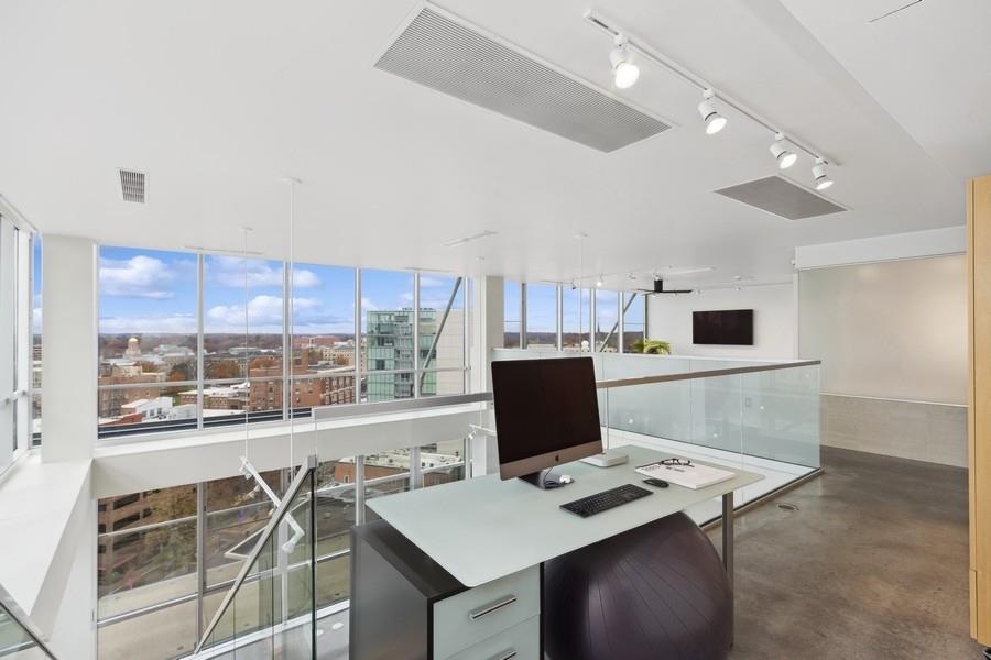 221 E College St Unit: 1206