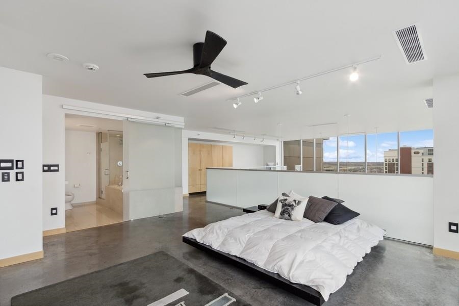 221 E College St Unit: 1206