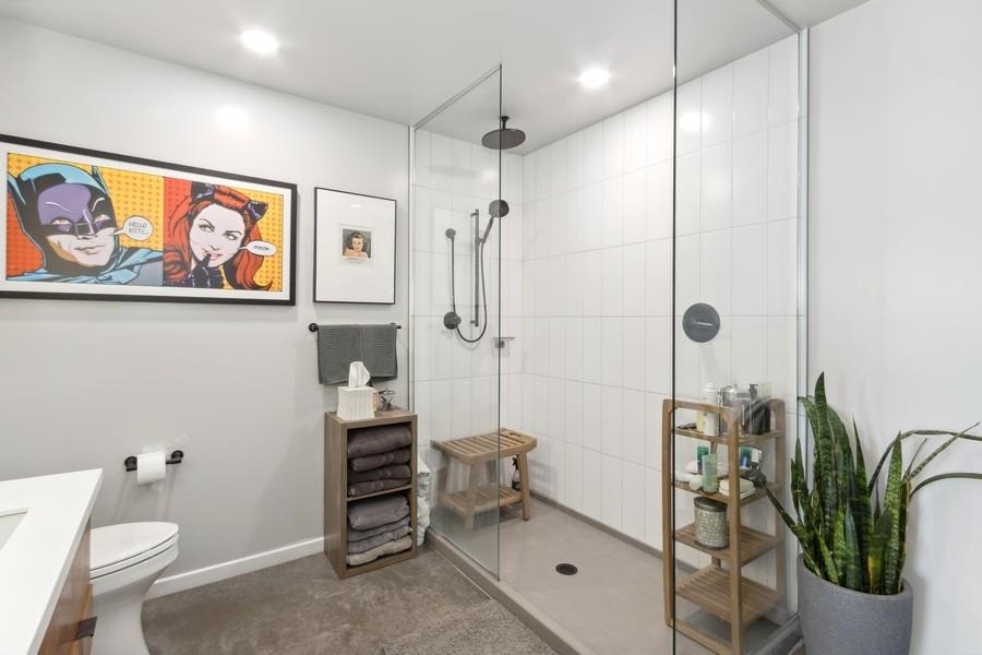 404 E College St Unit: 1303