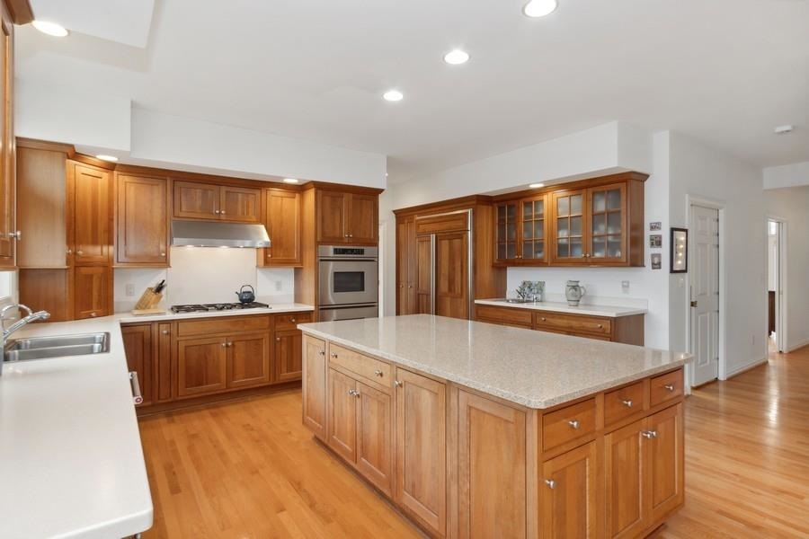 3808 Stoney Pointe Ln NE