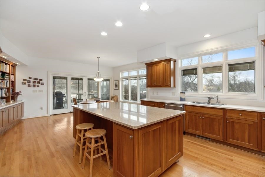 3808 Stoney Pointe Ln NE