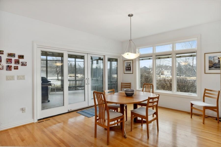 3808 Stoney Pointe Ln NE