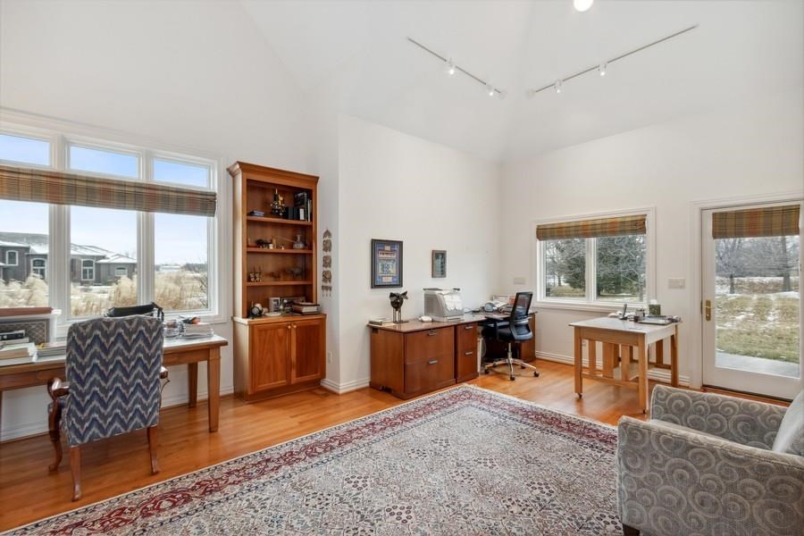 3808 Stoney Pointe Ln NE