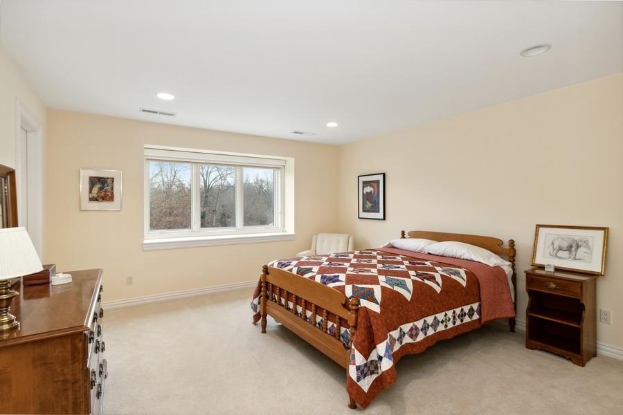 3808 Stoney Pointe Ln NE